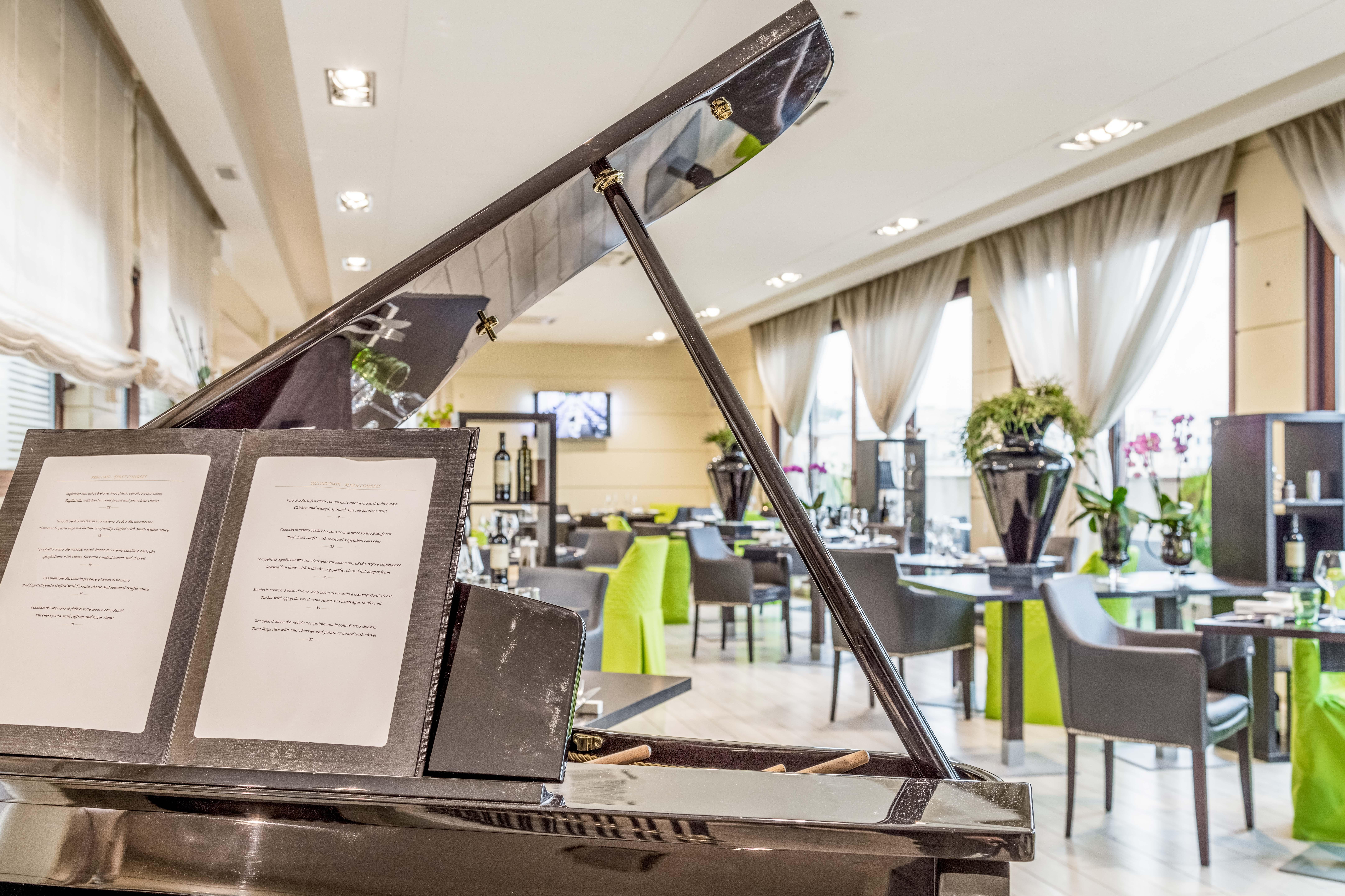 Radisson Blu Ghr Rome — Bilder 3